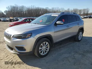 2019 Jeep Cherokee Latitude с VIN 1C4PJLCX2KD312760, выставлен на аукционе Copart как лот 47201785 с пробегом 101 237 миль миль и Списание • Salvage title. История ставок и продаж доступна на DreamBid. Изображение 1.