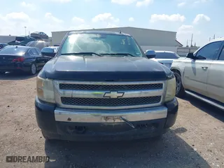 2007 Chevrolet Silverado 1500 LS with VIN 2GCEK13CX71727365, listed as a IAAI auction lot 40357043 with 1 mi miles. Bid and sale history available at carsss.com. Image 13.