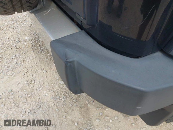 2014 Jeep Wrangler Unlimited Sahara with VIN 1C4HJWEG8EL292835, listed as a IAAI auction lot 42705672 with 176,769 mi miles and . Bid and sale history available at DreamBid. Image 12.