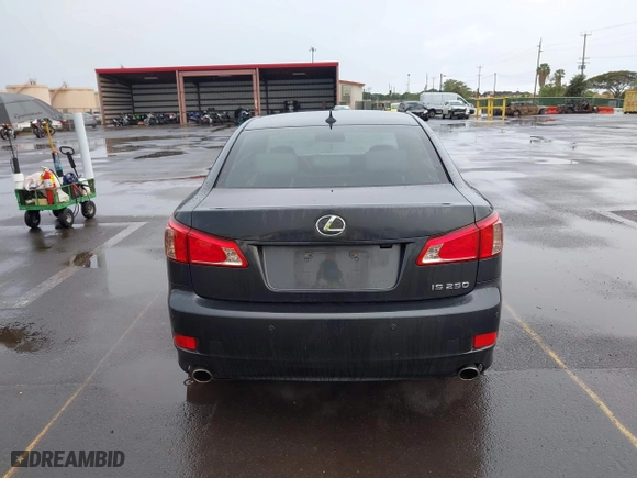 2011 Lexus IS 250 with VIN JTHBF5C29B5135208, listed as a IAAI auction lot 42073769 with 82,618 mi miles. Bid and sale history available at carsss.com. Image 16.