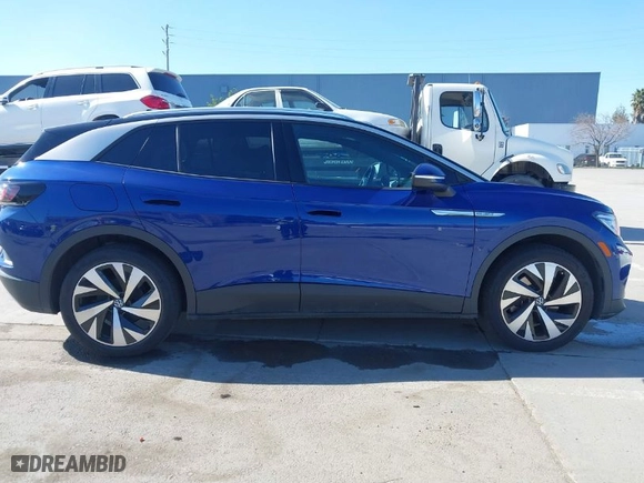 2021 Volkswagen ID.4 Pro S with VIN WVGUNPE2XMP057515, listed as a IAAI auction lot 41665322 with 22,146 mi miles. Bid and sale history available at carsss.com. Image 14.