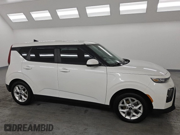2022 Kia Soul LX with VIN KNDJ23AU5N7172234, listed as a Copart auction lot 47651605 with 45,890 mi miles and Clean Title. Bid and sale history available at carsss.com. Image 4.