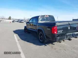 2008 Dodge Dakota с VIN 1D7HW68N98S577331, выставлен на аукционе IAAI как лот 41394561 с пробегом 178 670 миль миль и . История ставок и продаж доступна на DreamBid. Изображение 3.