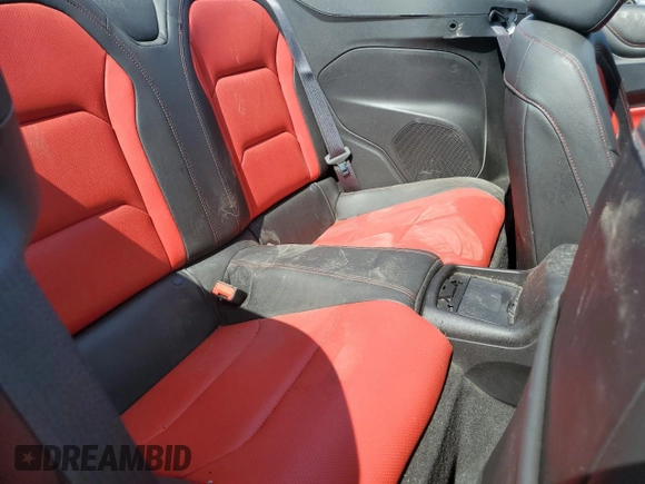2016 Chevrolet Camaro 2LT z VIN 1G1FD3DS1G0161231, wystawiony jako Copart lot #65460884 z przebiegiem Nie podano mil oraz Szkoda całkowita • Salvage title. Historia ofert i sprzedaży dostępna na DreamBid. Obrazek 10.