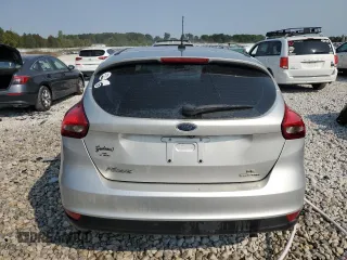2015 Ford Focus SE with VIN 1FADP3K23FL332086, listed as a Copart auction lot 71199274 with 124,209 mi miles and Clean Title. Bid and sale history available at carsss.com. Image 6.