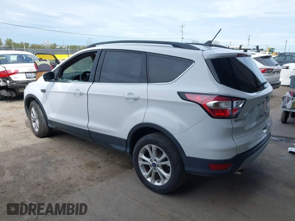 2018 Ford Escape SE with VIN 1FMCU9GD8JUB14607, listed as a IAAI auction lot 41866119 with 1 mi miles. Bid and sale history available at carsss.com. Image 3.