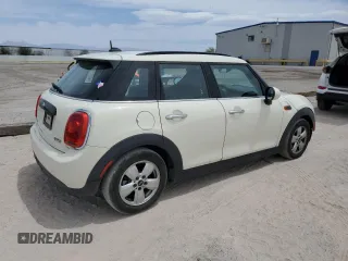 2017 MINI Hardtop 4 Door Cooper z VIN WMWXU1C53H2E17547, wystawiony jako Copart lot #56752355 z przebiegiem 51 663 mil mil oraz Szkoda całkowita • Salvage title. Historia ofert i sprzedaży dostępna na DreamBid. Obrazek 3.