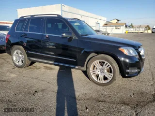 2015 Mercedes-Benz GLK-Class GLK 250 BlueTEC with VIN WDCGG0EBXFG388370, listed as a Copart auction lot 43347205 with 39,952 mi miles and Salvage Title. Bid and sale history available at carsss.com. Image 4.