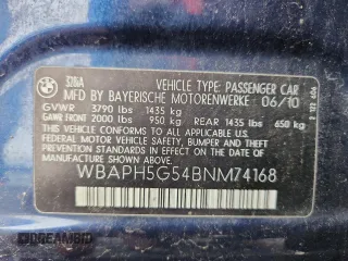 2011 BMW 3 Series 328i with VIN WBAPH5G54BNM74168, listed as a Copart auction lot 65030385 with 104,486 mi miles and Clean title. Bid and sale history available at DreamBid. Image 12.