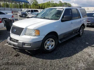 2004 Ford Expedition Special Service z VIN 1FMEU15W04LA49387, wystawiony jako Copart lot #52386065 z przebiegiem 322 325 mil mil oraz Szkoda całkowita • Salvage title. Historia ofert i sprzedaży dostępna na DreamBid. Obrazek 1.