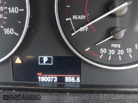 2015 BMW 4 Series 428i with VIN WBA3N3C55FK233180, listed as a IAAI auction lot 42222285 with 190,073 mi miles and . Bid and sale history available at DreamBid. Image 16.