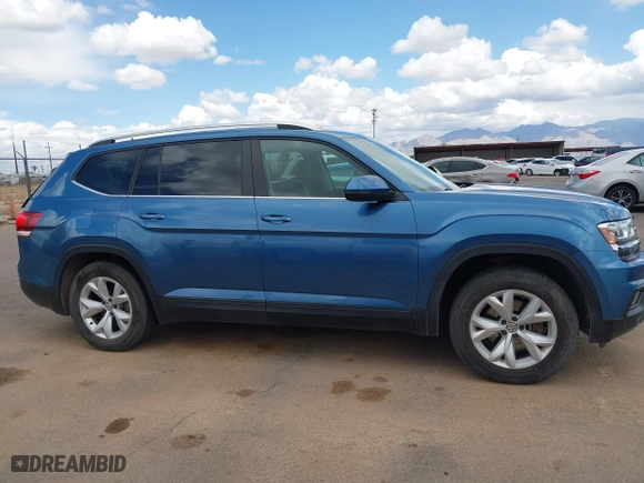 2019 Volkswagen Atlas 3.6L V6 SE w/Technology with VIN 1V2WR2CA4KC577548, listed as a IAAI auction lot 41964877 with 74,361 mi miles. Bid and sale history available at carsss.com. Image 13.