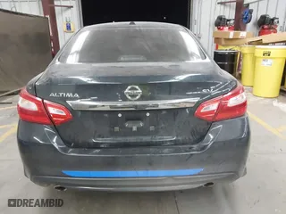 2017 Nissan Altima 2.5 SV with VIN 1N4AL3AP3HC124367, listed as a IAAI auction lot 41588541 with 112,482 mi miles. Bid and sale history available at carsss.com. Image 16.