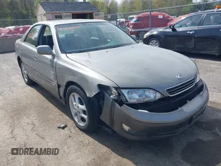 2001 Lexus ES 300 with VIN JT8BF28G110334879, listed as a IAAI auction lot 42152636 with 131,549 mi miles and . Bid and sale history available at DreamBid. Image 1.