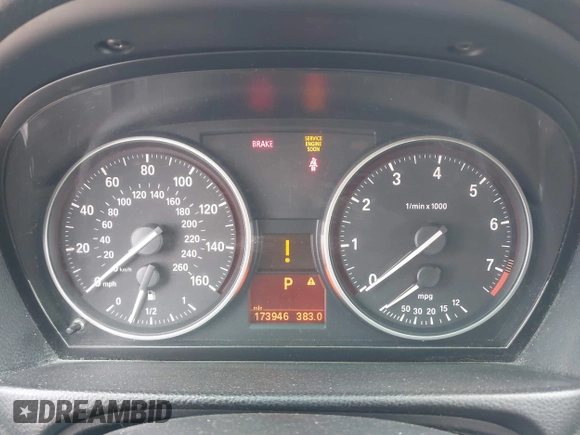 2011 BMW 3 Series 328i xDrive with VIN WBAUU3C55BA542381, listed as a IAAI auction lot 42434842 with 173,946 mi miles and . Bid and sale history available at DreamBid. Image 7.