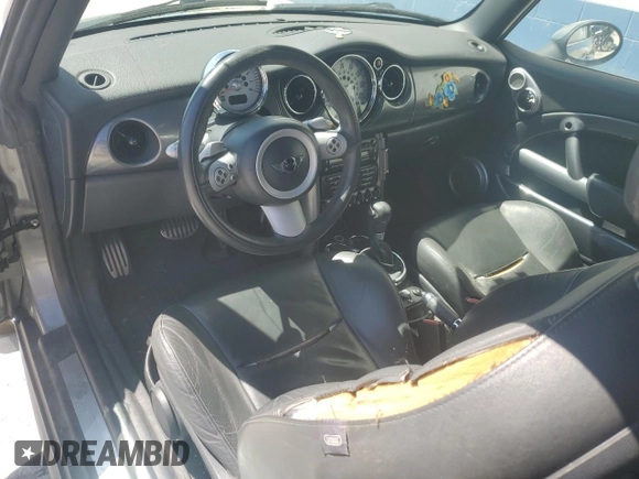 2006 MINI Convertible S with VIN WMWRH33526TL93755, listed as a Copart auction lot 57830835 with Not provided miles and Clean title. Bid and sale history available at DreamBid. Image 8.