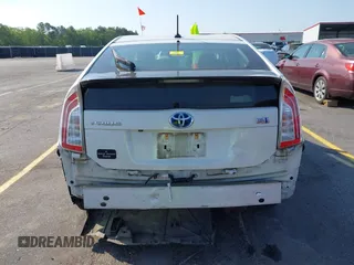 2013 Toyota Prius One z VIN JTDKN3DU1D5624472, wystawiony jako IAAI lot #41995279 z przebiegiem 108 958 mil mil oraz . Historia ofert i sprzedaży dostępna na DreamBid. Obrazek 17.