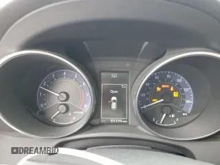 2016 Scion iM z VIN JTNKARJE5GJ516391, wystawiony jako Copart lot #58365715 z przebiegiem 89 399 mil mil oraz Szkoda całkowita • Salvage title. Historia ofert i sprzedaży dostępna na DreamBid. Obrazek 9.