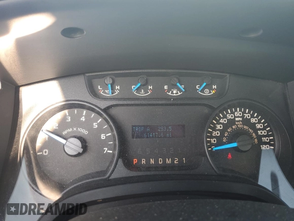 2013 Ford F-150 XL с VIN 1FTMF1CM4DKG33728, выставлен на аукционе Copart как лот 64748875 с пробегом 61 417 миль миль и Списание • Salvage title. История ставок и продаж доступна на DreamBid. Изображение 9.