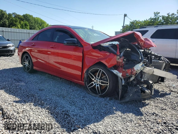 2019 Mercedes-Benz CLA 250 z VIN WDDSJ4EB8KN699218, wystawiony jako Copart lot #57364785 z przebiegiem 19 481 mil mil oraz Szkoda całkowita • Salvage title. Historia ofert i sprzedaży dostępna na DreamBid. Obrazek 4.