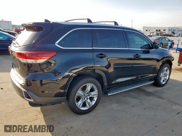 2018 Toyota Highlander Limited with VIN 5TDYZRFH0JS277515, listed as a Copart auction lot 46104095 with 116,848 mi miles and Clean title. Bid and sale history available at DreamBid. Image 3.