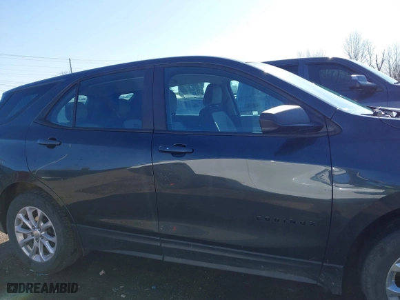 2020 Chevrolet Equinox LS with VIN 3GNAXSEV2LS520267, listed as a IAAI auction lot 41876431 with 85,992 mi miles. Bid and sale history available at carsss.com. Image 13.