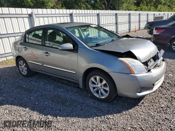 2012 Nissan Sentra SR z VIN 3N1AB6AP9CL718587, wystawiony jako Copart lot #60526035 z przebiegiem 141 177 mil mil oraz Szkoda całkowita • Salvage title. Historia ofert i sprzedaży dostępna na DreamBid. Obrazek 4.