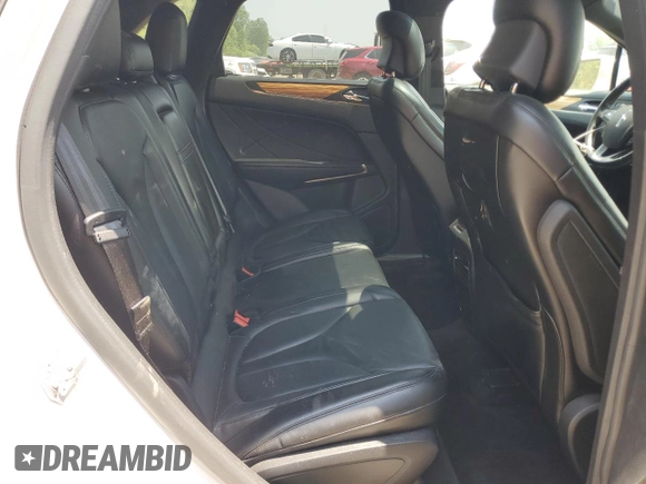 2016 Lincoln MKC Select with VIN 5LMCJ2D91GUJ08377, listed as a Copart auction lot 59960555 with 139,628 mi miles and Clean title. Bid and sale history available at DreamBid. Image 11.