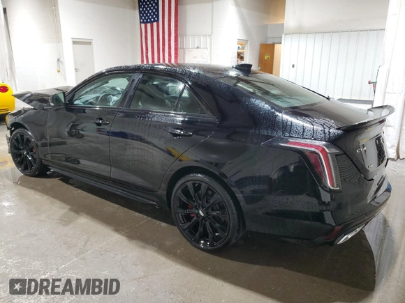 2022 Cadillac CT4-V z VIN 1G6DH5RLXN0112285, wystawiony jako Copart lot #52900265 z przebiegiem Nie podano mil oraz Szkody całkowita. Historia ofert i sprzedaży dostępna na DreamBid. Obrazek 2.