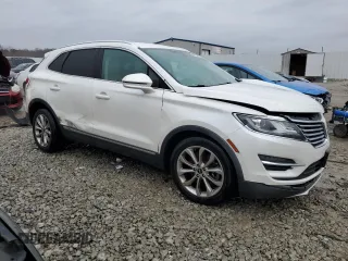 2017 Lincoln MKC Select z VIN 5LMCJ2D9XHUL20308, wystawiony jako Copart lot #44425455 z przebiegiem 69 557 mil mil oraz Nie do naprawy • Non repairable. Historia ofert i sprzedaży dostępna na DreamBid. Obrazek 4.