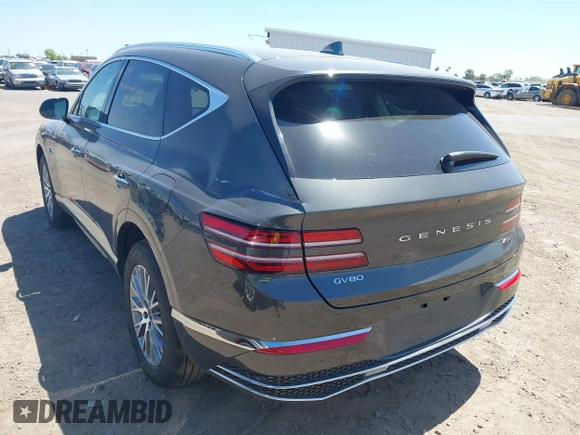 2025 Genesis GV80 Standard with VIN KMUHFESB6SU273191, listed as a IAAI auction lot 42121747 with 1,815 mi miles and . Bid and sale history available at DreamBid. Image 6.