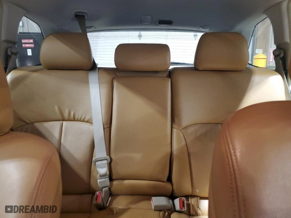 2014 Subaru Outback 2.5i with VIN 4S4BRBAC0E3218136, listed as a Copart auction lot 81554614 with 105,690 mi miles and Salvage Title. Bid and sale history available at carsss.com. Image 10.
