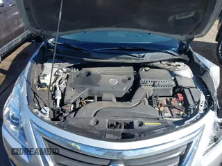 2014 Nissan Altima SV with VIN 1N4AL3AP4EC289372, listed as a IAAI auction lot 41628338 with 249,902 mi miles and . Bid and sale history available at DreamBid. Image 10.