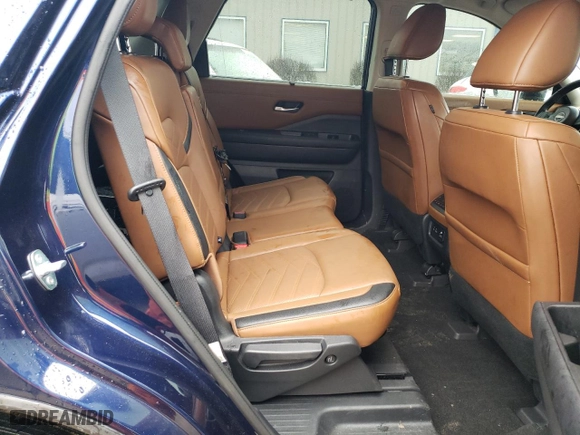 2022 Nissan Pathfinder Platinum with VIN 5N1DR3DJ7NC268847, listed as a Copart auction lot 47670655 with 41,608 mi miles and Salvage Title. Bid and sale history available at carsss.com. Image 11.
