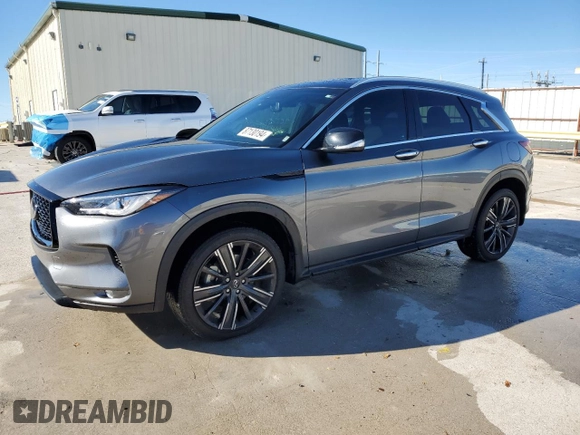 2022 Infiniti QX50 LUXE with VIN 3PCAJ5BA4NF107923, listed as a Copart auction lot 87130194 with 37,237 mi miles and Salvage Title. Bid and sale history available at carsss.com. Image 1.