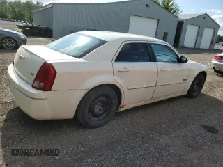2005 Chrysler 300 with VIN 2C3JA53G45H174829, listed as a Copart auction lot 63768904 with 373,929 mi miles and Clean Title. Bid and sale history available at carsss.com. Image 3.