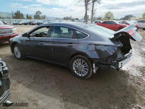 2015 Toyota Avalon Hybrid XLE Touring with VIN 4T1BD1EB6FU045373, listed as a Copart auction lot 39353153 with 121,033 mi miles. Bid and sale history available at carsss.com. Image 2.