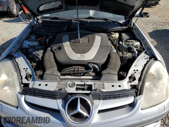 2006 Mercedes-Benz SLK 350 with VIN WDBWK56F96F113561, listed as a Copart auction lot 63230525 with 180,838 mi miles and Clean title. Bid and sale history available at DreamBid. Image 13.