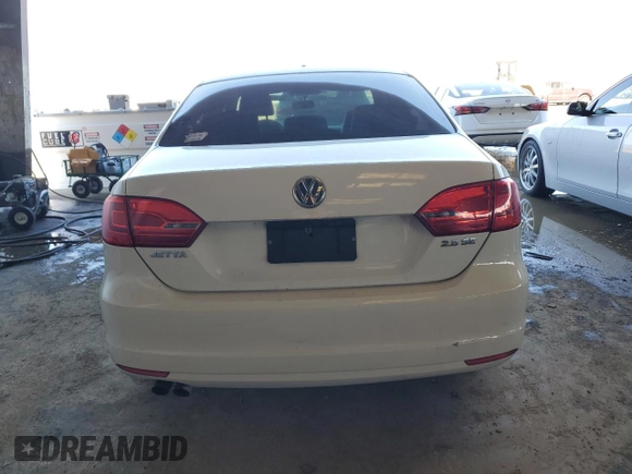 2012 Volkswagen Jetta SE with VIN 3VWDP7AJ0CM316610, listed as a Copart auction lot 81082534 with 117,677 mi miles and Salvage title. Bid and sale history available at DreamBid. Image 6.