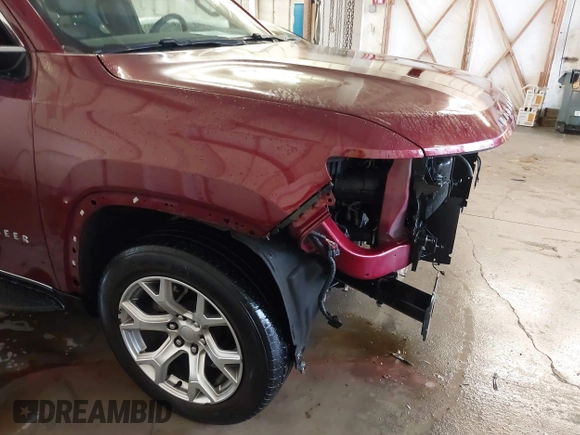 2022 Jeep Wagoneer Series II с VIN 1C4SJUBT5NS181161, выставлен на аукционе IAAI как лот 41699742 с пробегом 44 363 миль миль и . История ставок и продаж доступна на DreamBid. Изображение 18.