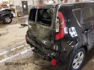 2018 Kia Soul with VIN KNDJN2A27J7893925, listed as a IAAI auction lot 41548667 with 73,592 mi miles. Bid and sale history available at carsss.com. Image 17.