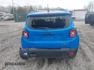 2015 Jeep Renegade Trailhawk with VIN ZACCJBCT4FPB41376, listed as a IAAI auction lot 41943388 with 65,963 mi miles and . Bid and sale history available at DreamBid. Image 17.