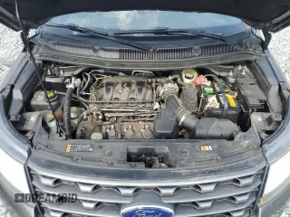 2017 Ford Explorer XLT с VIN 1FM5K8D8XHGD33836, выставлен на аукционе Copart как лот 57599405 с пробегом 125 215 миль миль и Списание • Salvage title. История ставок и продаж доступна на DreamBid. Изображение 12.