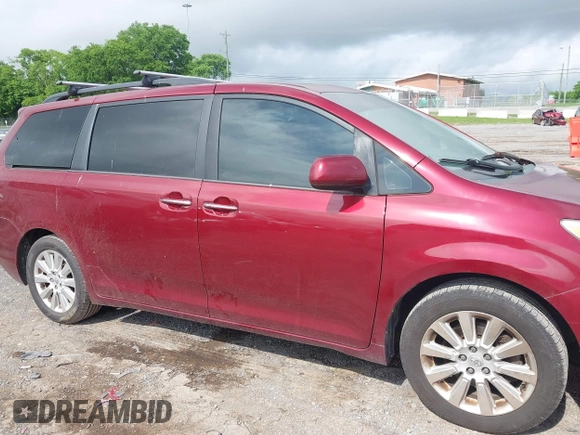 2014 Toyota Sienna Limited с VIN 5TDDK3DC8ES076877, выставлен на аукционе IAAI как лот 42262241 с пробегом 215 928 миль миль и . История ставок и продаж доступна на DreamBid. Изображение 13.