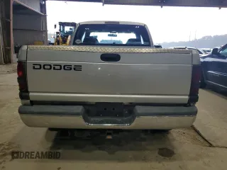 2001 Dodge 1500 z VIN 1B7HC13YX1J513883, wystawiony jako Copart lot #55607775 z przebiegiem Nie podano mil oraz Szkoda całkowita • Salvage title. Historia ofert i sprzedaży dostępna na DreamBid. Obrazek 6.
