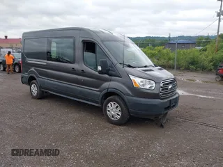 2017 Ford Transit с VIN 1FTYR2CG6HKA09959, выставлен на аукционе IAAI как лот 42524565 с пробегом 203 488 миль миль и . История ставок и продаж доступна на DreamBid. Изображение 1.