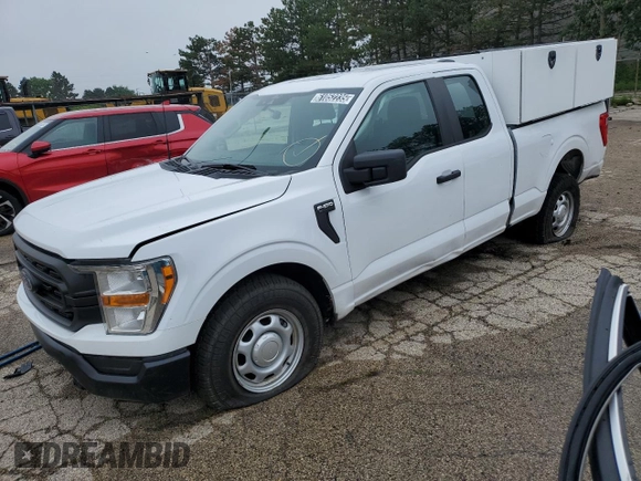 2021 Ford F-150 XL with VIN 1FTEX1C81MKE24869, listed as a Copart auction lot 61052235 with 73,034 mi miles and Clean title. Bid and sale history available at DreamBid. Image 1.