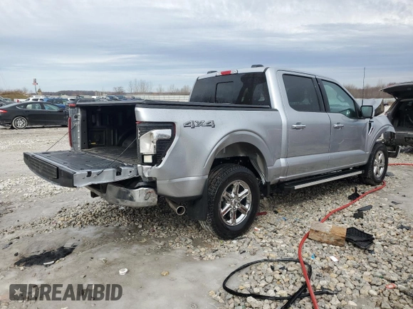 2024 Ford F-150 XLT with VIN 1FTFW3L82RFC22285, listed as a Copart auction lot 46424165 with 4,746 mi miles and Salvage Title. Bid and sale history available at carsss.com. Image 3.