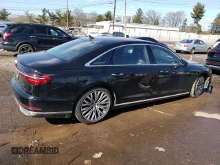 2021 Audi A8 with VIN WAU8DAF81MN025831, listed as a Copart auction lot 42921774 with 9,996 mi miles. Bid and sale history available at carsss.com. Image 3.
