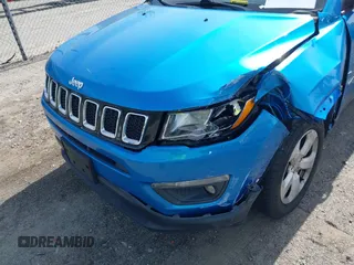 2017 Jeep Compass Latitude с VIN 3C4NJDBB1HT680207, выставлен на аукционе IAAI как лот 42330965 с пробегом 132 297 миль миль и . История ставок и продаж доступна на DreamBid. Изображение 6.